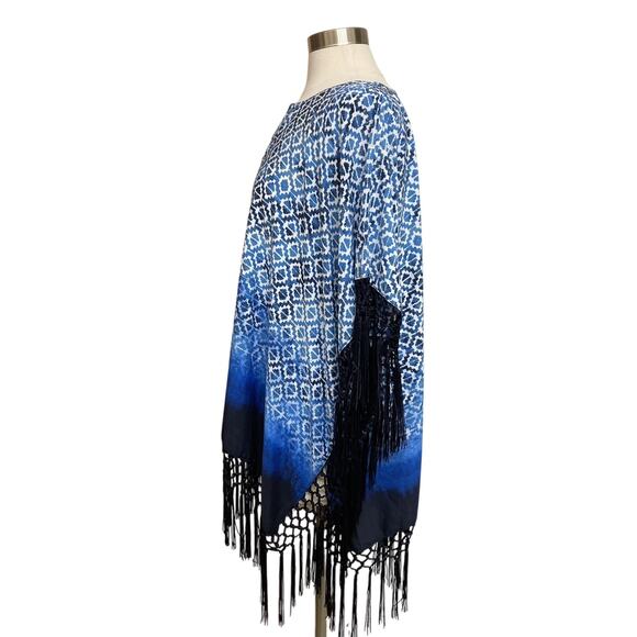 Womens Chico’s Light Weight Poncho Geometric Print with Fringe Blue One Size - Picture 3 of 8